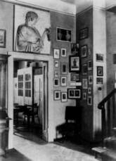 Rooms at the Institue