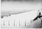 Le camp d'Auschwitz sous la neige, quelques jours aprs sa libration