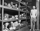Survivants du camp de Buchenwald, avril 1945.